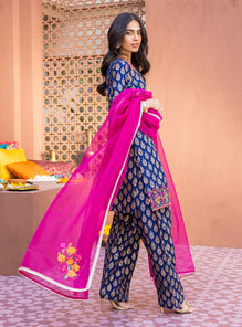 3 Pcs Digital Printed Lawn Shirt Trouser and Dupatta with Embroidered Patches C-505
