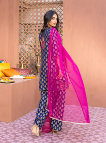 3 Pcs Digital Printed Lawn Shirt Trouser and Dupatta with Embroidered Patches C-505